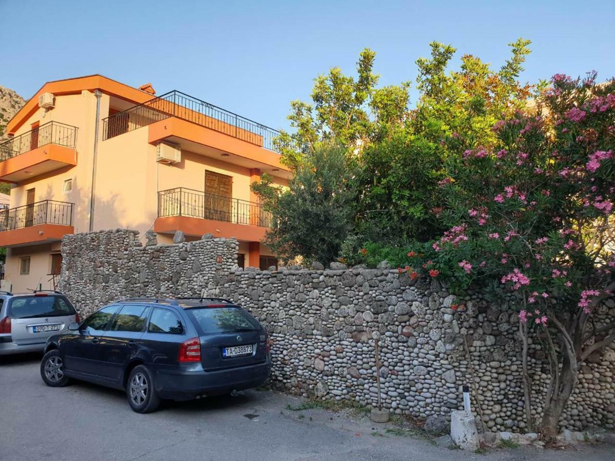 Villa Nadalina Sutomore Extérieur photo